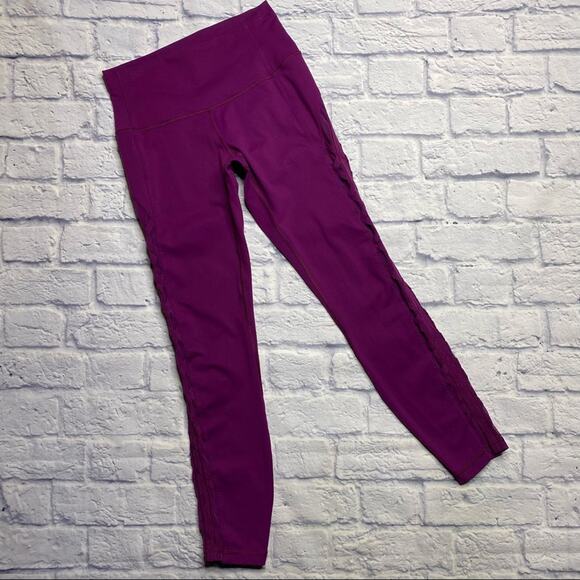 RARE Lululemon Mesh Side, Criss Cross Design Tights - Picture 1 of 8